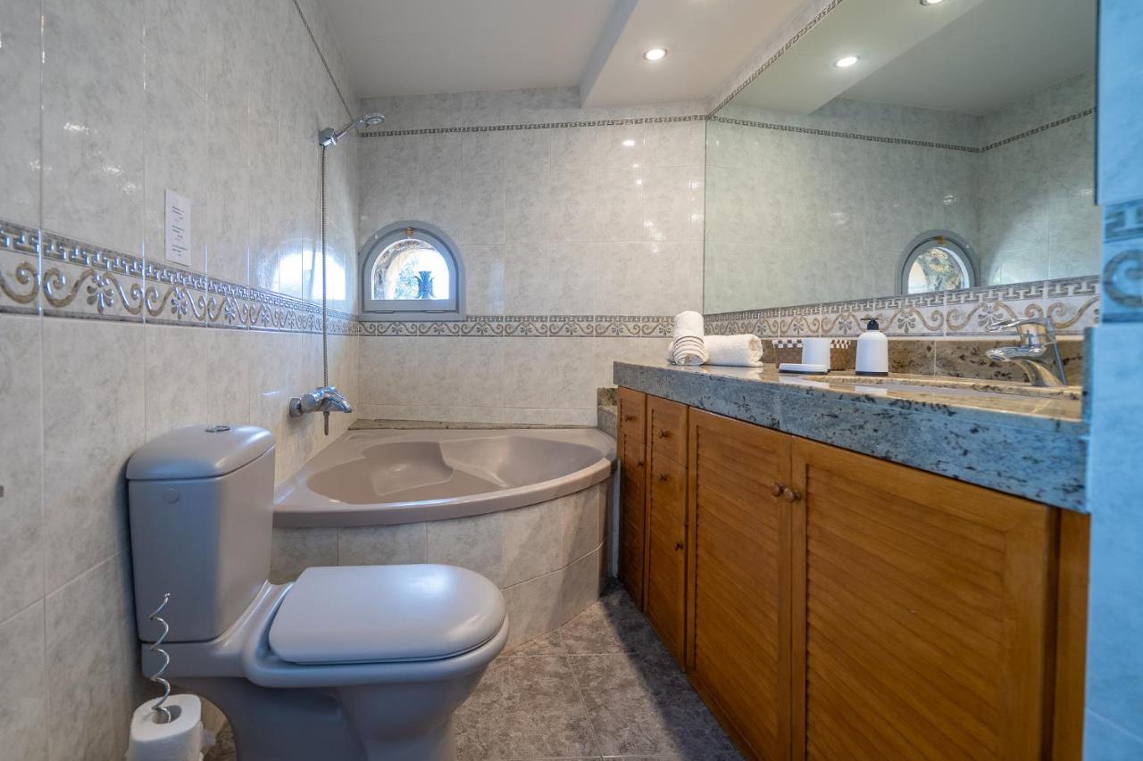 Castillo Xirau, Propiedad Exclusiva Con Piscina & Aircon *